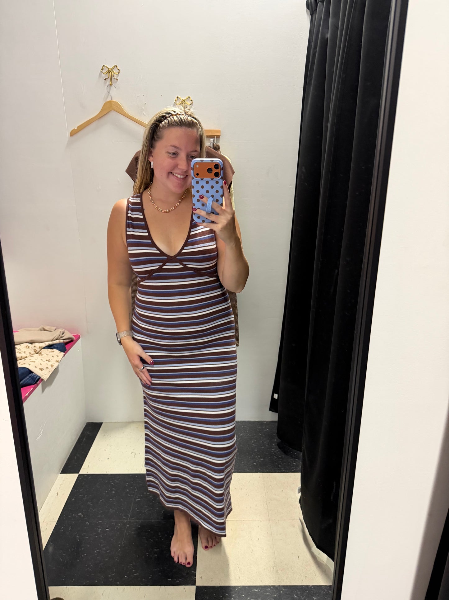 V-NECK STRIPED SWEATER MIDI DRESS