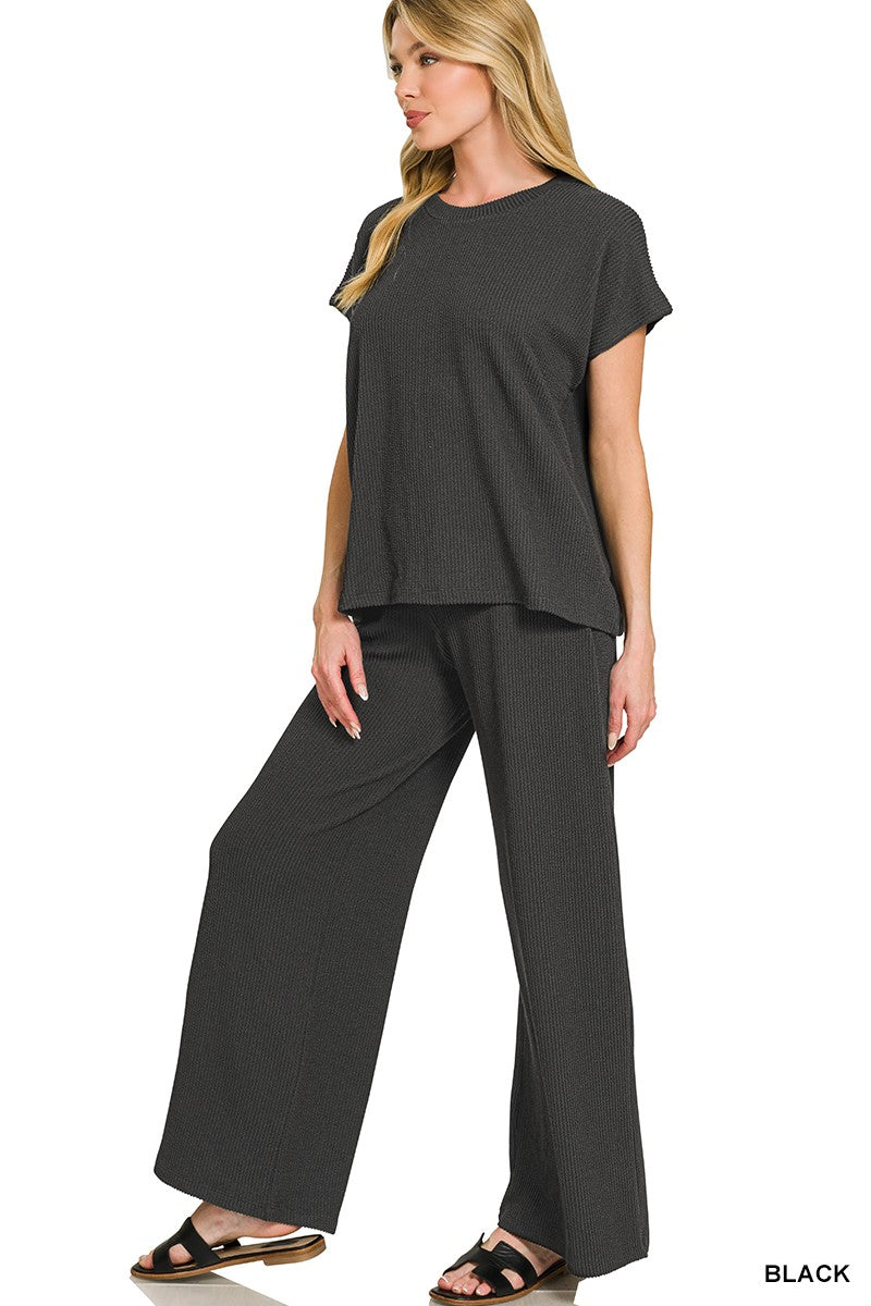 SWIFTIE RAISED RIBBED PANTS - BLACK