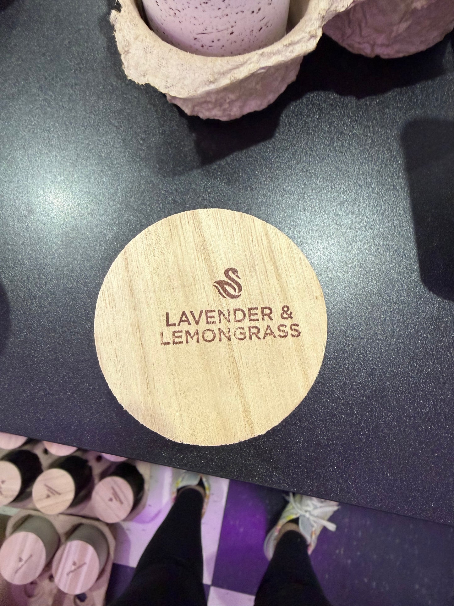 SWAN CREEK CANDLES - SMALL VASE - LAVENDER & LEMON
