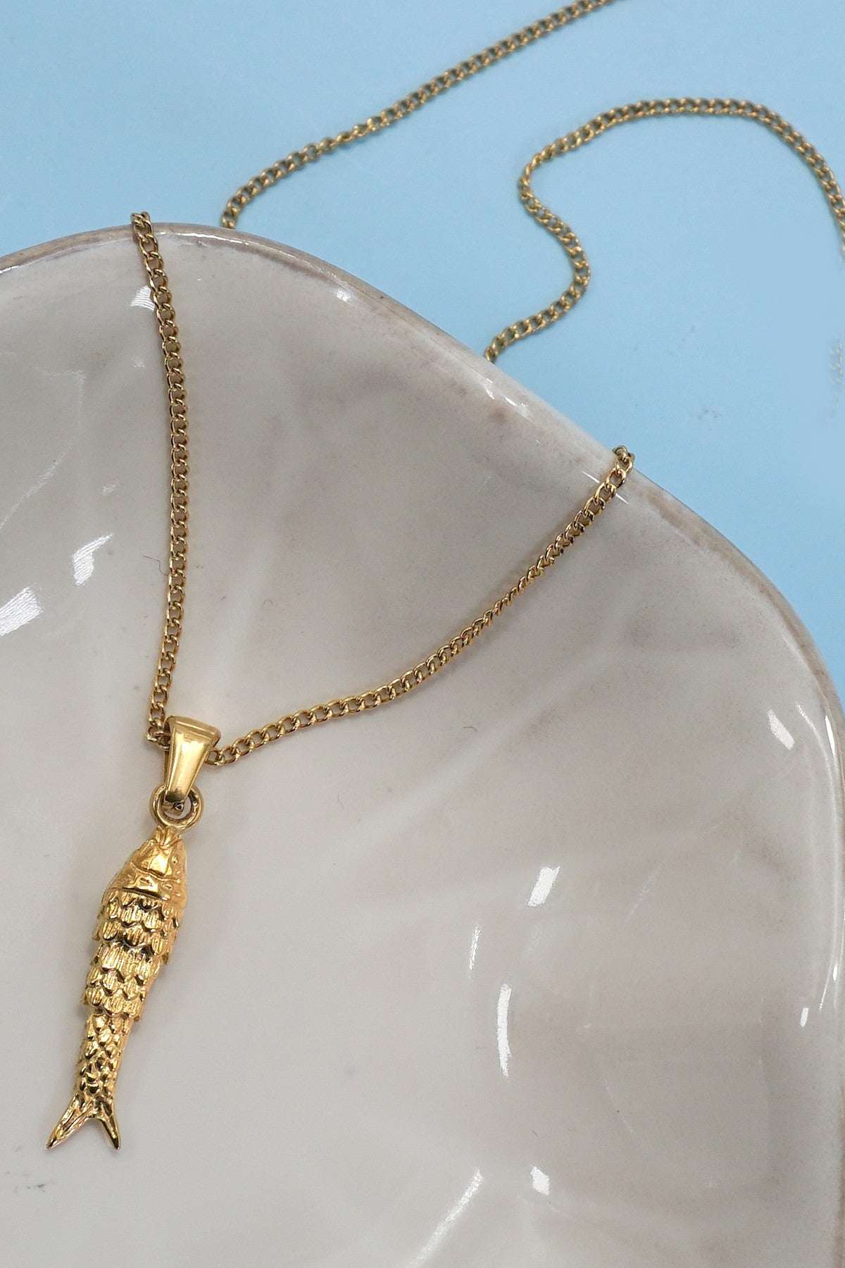 STAINLESS STEEL FISH NECKLACE - TARNISH FREE