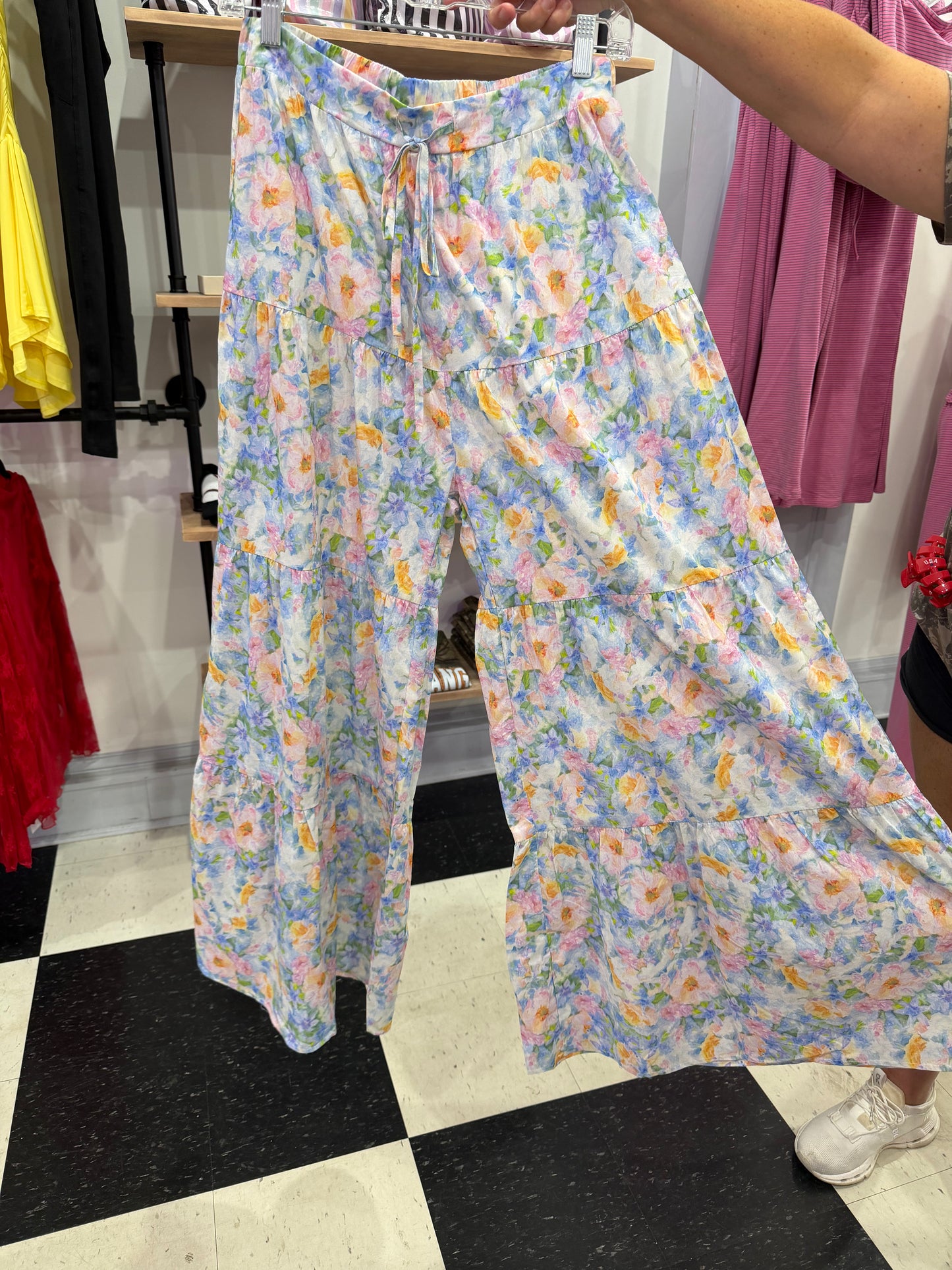 Floral Printed Tiered Pants