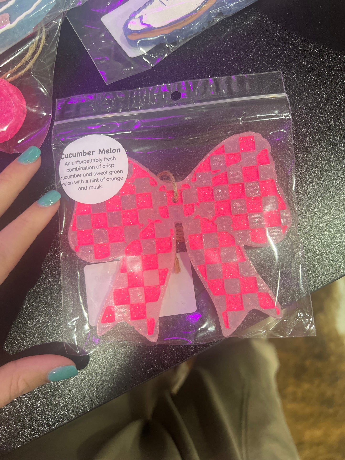 Checkered Bow Freshie