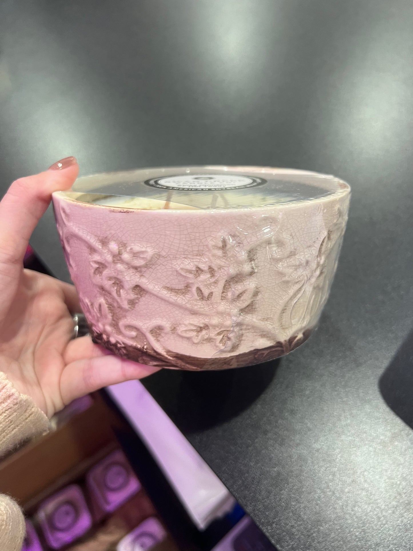 Swan Creek Candles - Holiday White Large Bowl - Spicy Cinnamon Hotty Toddy