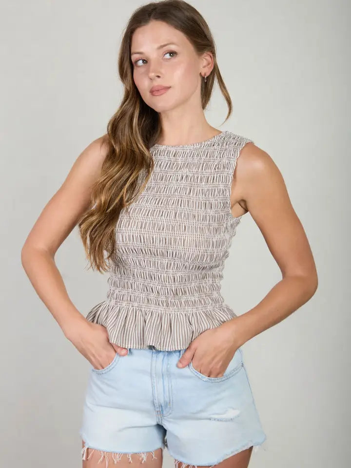 STRIPE SLEEVELESS SMOCKED BLOUSE