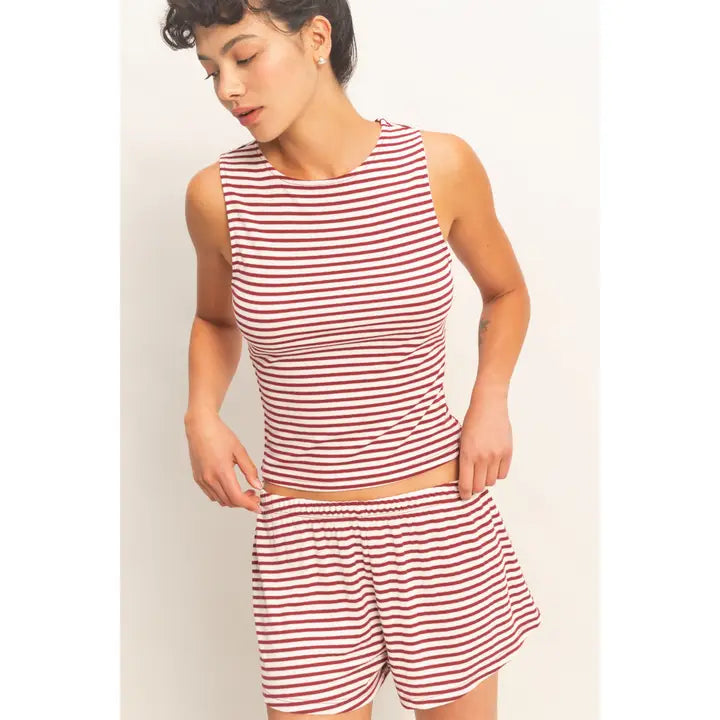 CHILLIN IT STRIPED SHORTS - DARK RED