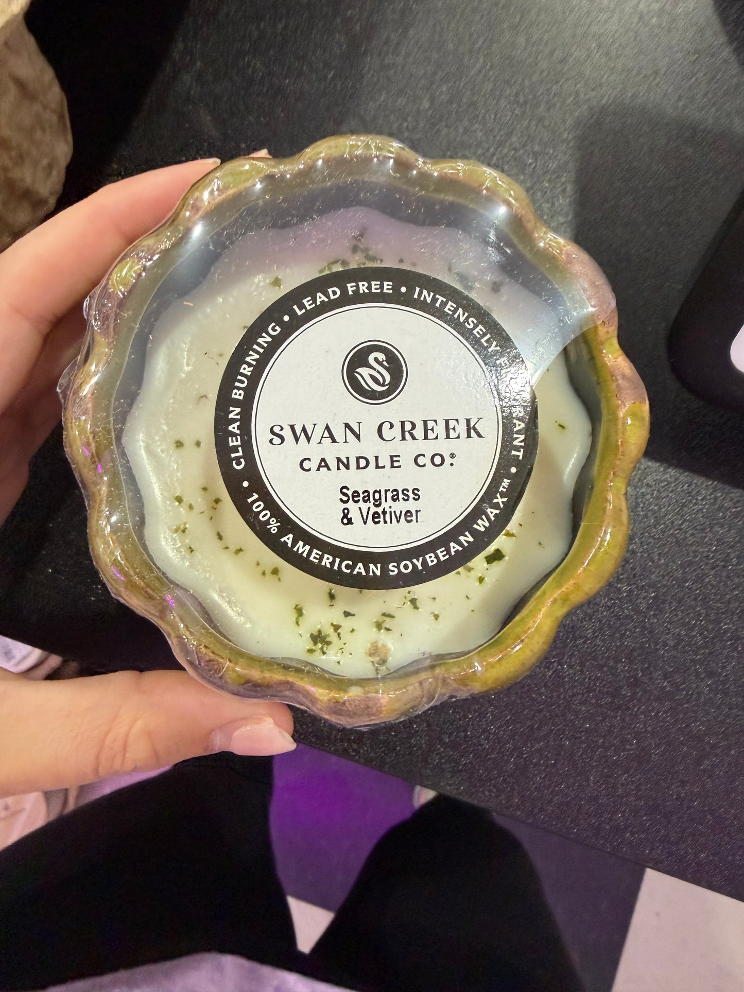 SWAN CREEK CANDLES - SMALL PETAL POT - SEAGRASS & VETIVER
