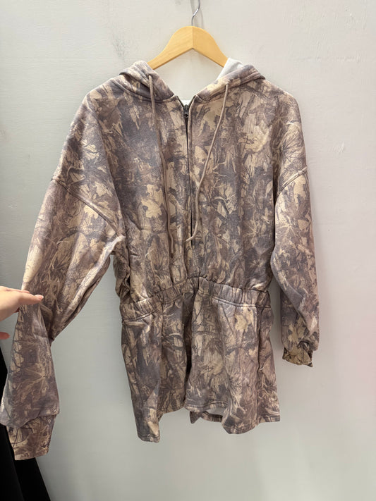 OUT IN THE COUNTRY HOODED CAMO ROMPER