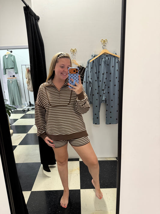 TAYLOR STRIPED SHORTS - CHOCOLATE BROWN