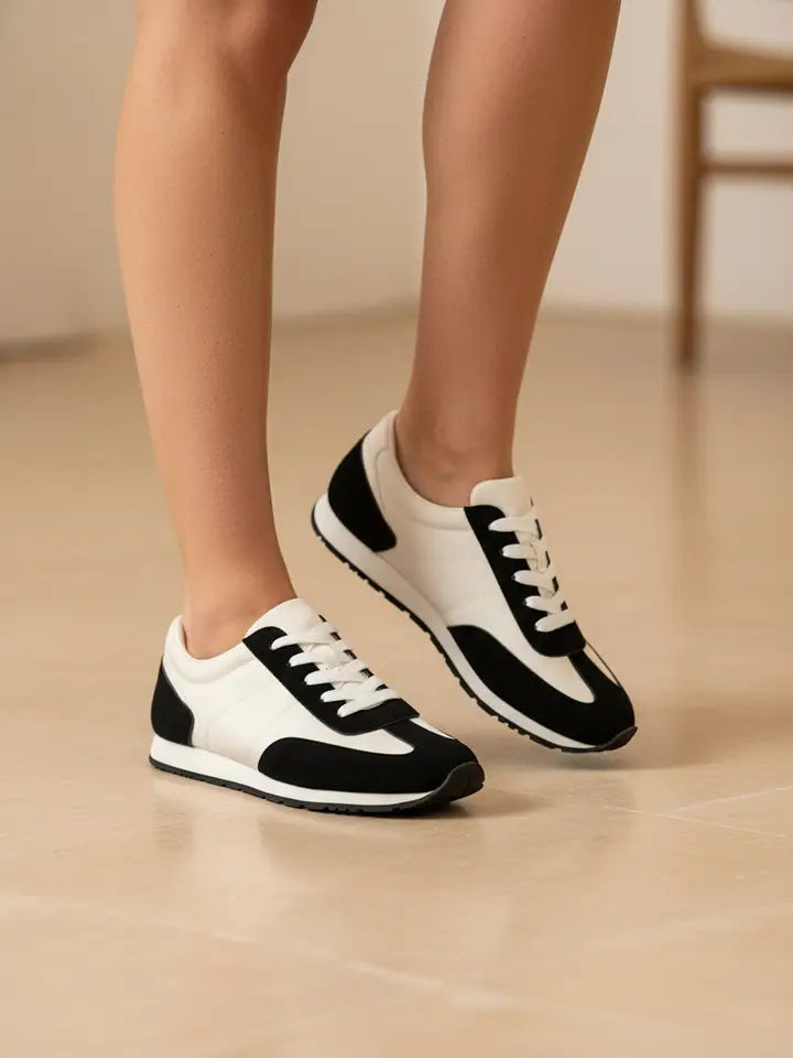 CARRIE RETRO RUNNER SNEAKERS - BLACK