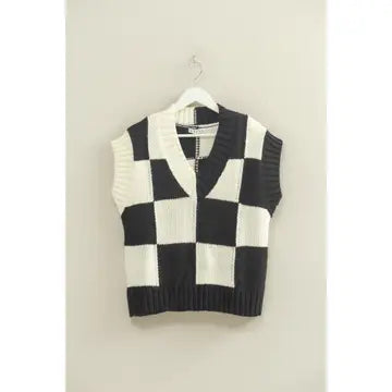 CHECKERED SWEATER VEST