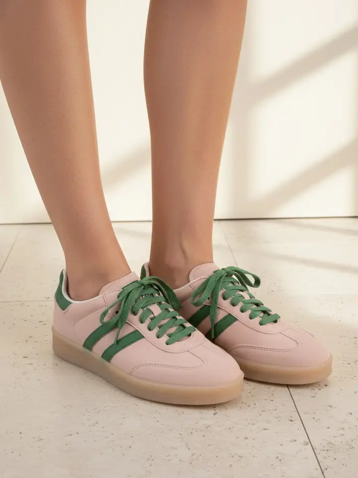 CHRISTI RETRO COURT SNEAKERS
