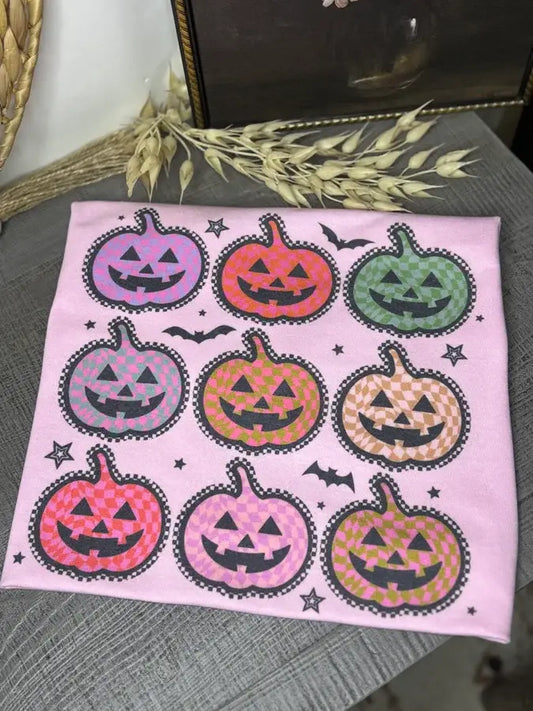 COLORFUL CHECKERED PUMPKIN TEE