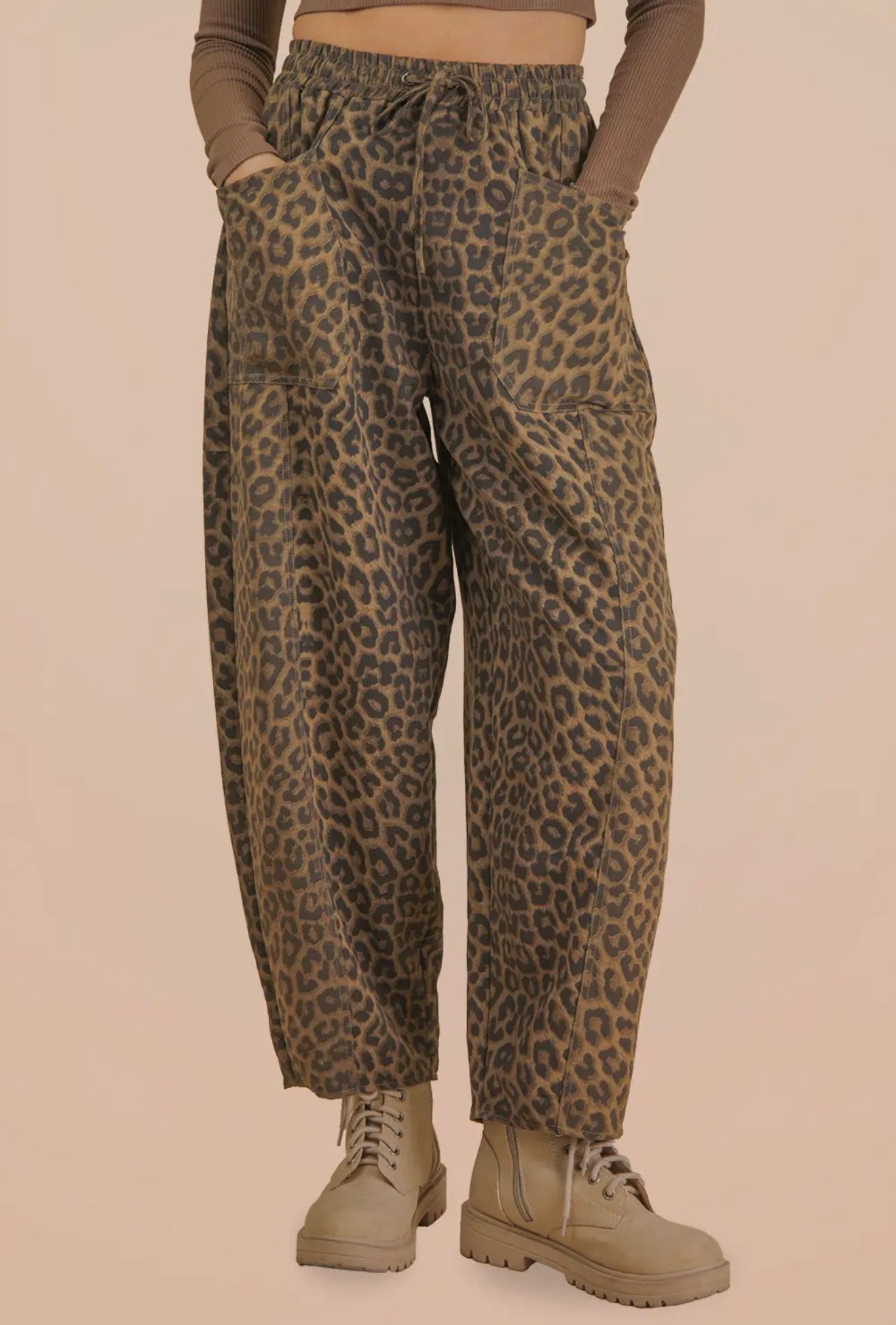 Leopard Casual Barrel Pants - Mocha