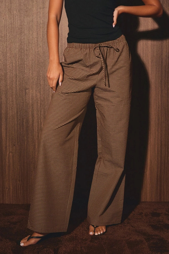 MID RISE WIDE LEG GINGHAM PANTS