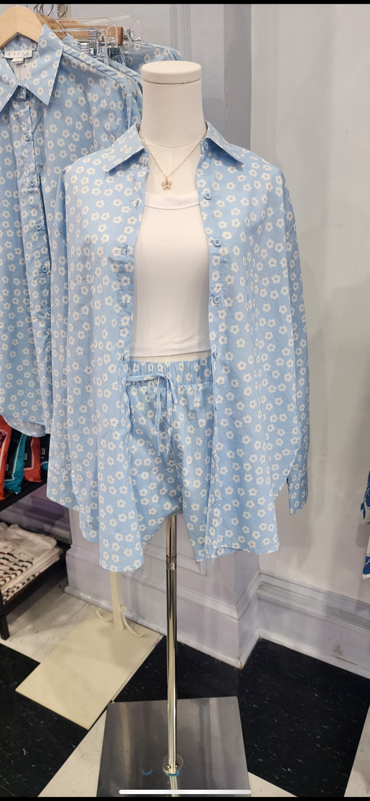 FLORAL BUTTON DOWN SHIRT