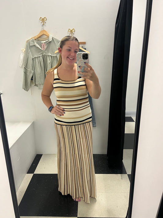 STRIPE KNIT MAXI DRESS