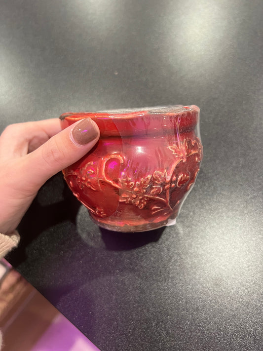Swan Creek Candles - Holiday Red Small Pot - Winter Wonderland