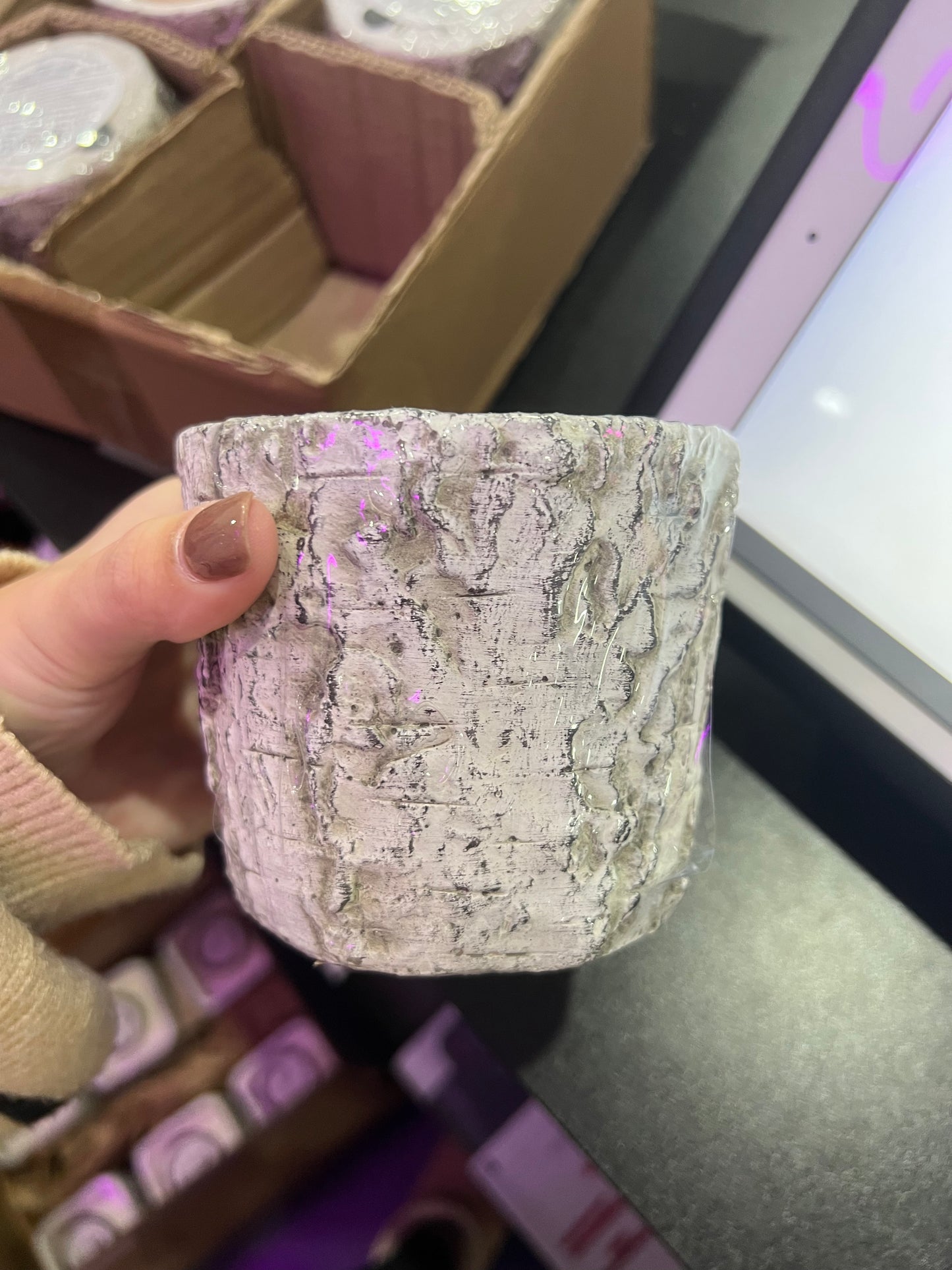 Swan Creek Candles - White Woods Small Round Pot - Cherry Almond Buttercream