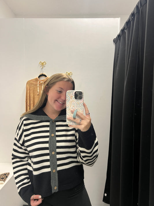 Striped Button-Up Sailor Collar Sweater