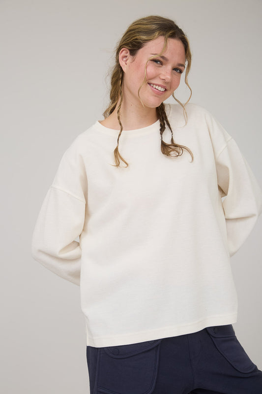 WENDY ROUND NECK TOP