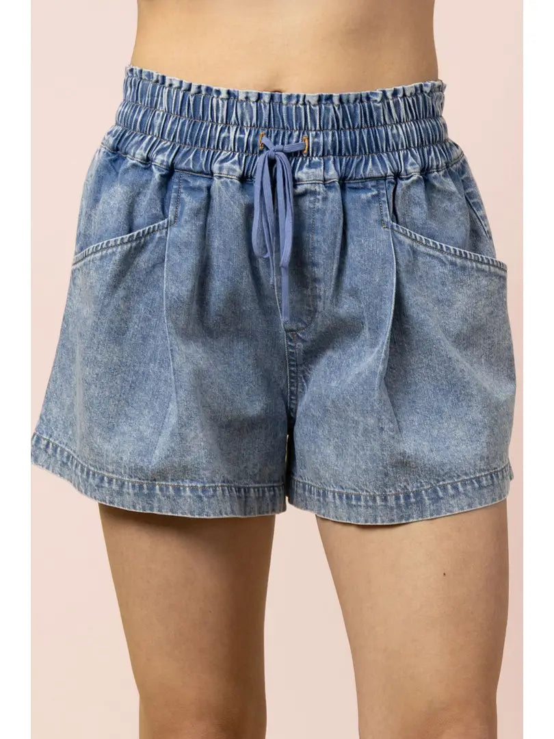 ELASTIC WAIST CHAMBRAY SHORTS