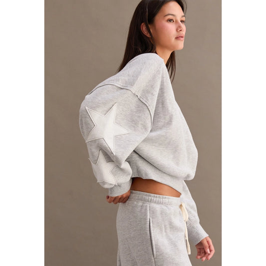 STAR PATCH SWEATSHIRT - GRAY