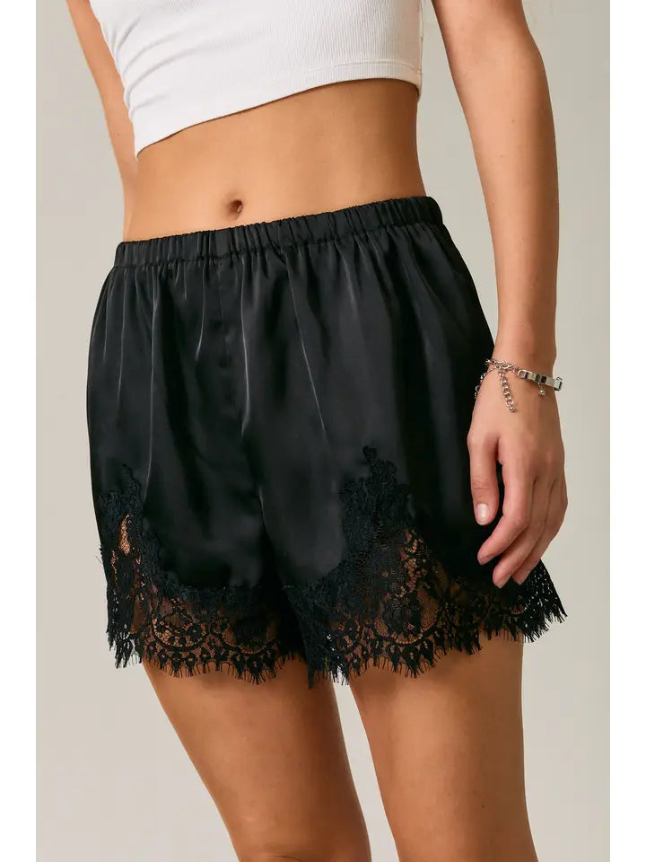 Elastic Waist Lace Trim Shorts