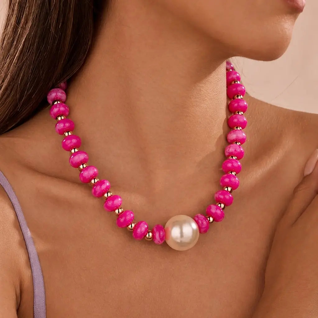 Pearl Pendant Beaded Necklace - Fuchsia