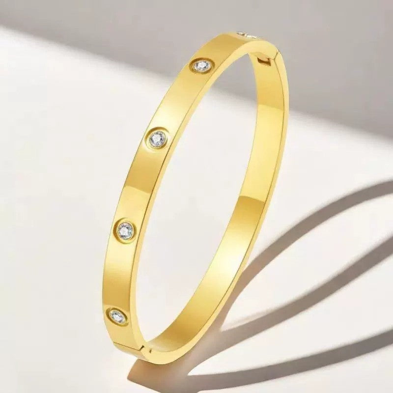 Rhinestone Station Bangle - Gold