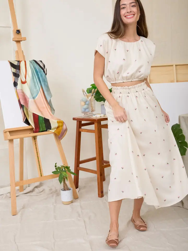 Embroidered Floral Cropped Balloon Top
